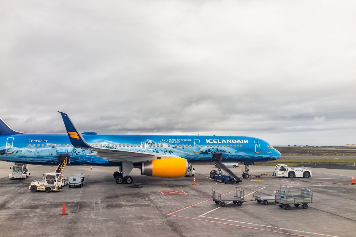 Vi flyver med Icelanderair direkte til Keflavik