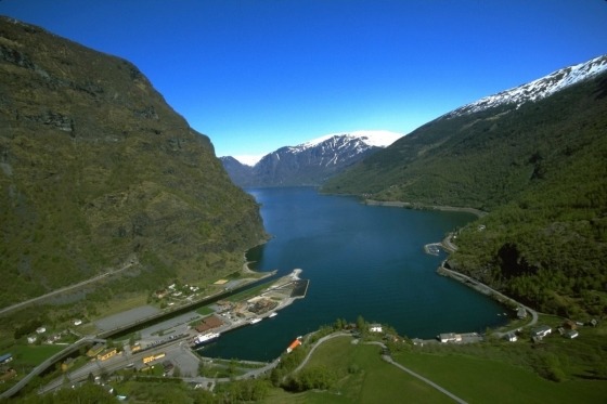 Det rene eventyr venter os på denne fantastiske rejse til mange af de største attraktioner i Norge